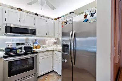 63 Woodland Drive #203/204, Vero Beach, FL 32962 - Photo 11