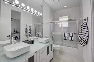 8320 Desmond Dr, Boynton Beach, FL 33472 - Photo 21