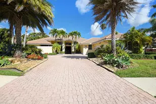 8320 Desmond Dr, Boynton Beach, FL 33472 - Photo 3