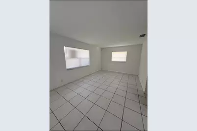 4031 NW 30th Terrace, Lauderdale Lakes, FL 33309 - Photo 9