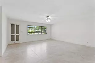 1821 NE 40th Ct, Pompano Beach, FL 33064 - Photo 5