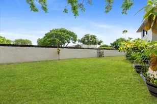 1821 NE 40th Ct, Pompano Beach, FL 33064 - Photo 21