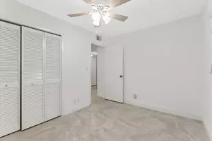 1821 NE 40th Ct, Pompano Beach, FL 33064 - Photo 19
