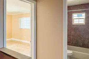 633 NE 2nd Ave, Fort Lauderdale, FL 33304 - Photo 7