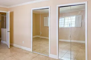 633 NE 2nd Ave, Fort Lauderdale, FL 33304 - Photo 3