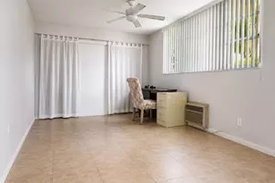 8962 S Hollybrook Blvd, Pembroke Pines, FL 33025 - Photo 9