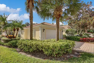 129 Euphrates Circle, Palm Beach Gardens, FL 33410 - Photo 3