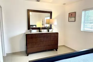 29 NE 3rd St, Dania Beach, FL 33004 - Photo 11