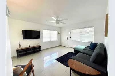29 NE 3rd Street #A, Dania Beach, FL 33004 - Photo 3