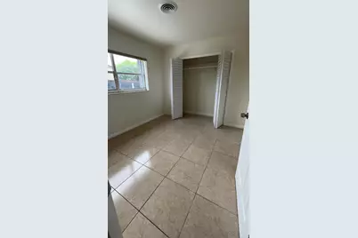 220 NW 20th Street, Pompano Beach, FL 33060 - Photo 17