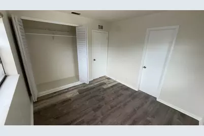 220 NW 20th Street, Pompano Beach, FL 33060 - Photo 15