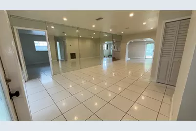 220 NW 20th Street, Pompano Beach, FL 33060 - Photo 19