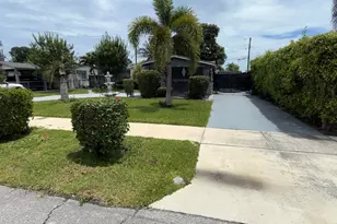 220 NW 20th St, Pompano Beach, FL 33060 - Photo 21
