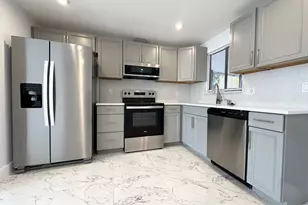 1049 Grandview Cir, Royal Palm Beach, FL 33411 - Photo 19