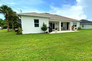 1719 SW Bradway Ln, Port Saint Lucie, FL 34953 - Photo 23