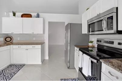 182 Temple Avenue, Boynton Beach, FL 33436 - Photo 17