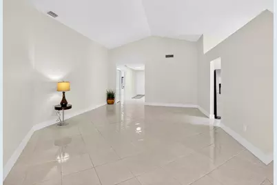 182 Temple Avenue, Boynton Beach, FL 33436 - Photo 11