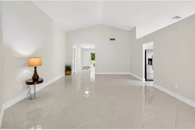 182 Temple Avenue, Boynton Beach, FL 33436 - Photo 13