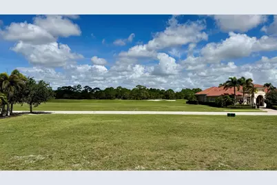 112 SE Mira Lavella, Port Saint Lucie, FL 34984 - Photo 3