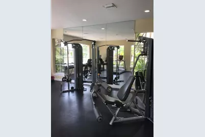 [Address not provided], West Palm Beach, FL 33409 - Photo 19