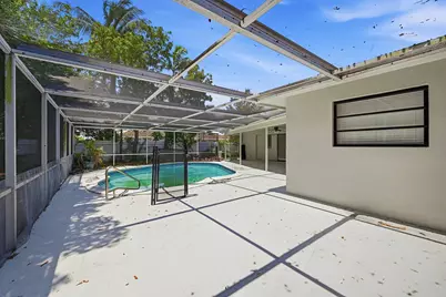 8-10 NE 9th Avenue, Deerfield Beach, FL 33441 - Photo 33