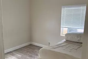 804 SW 24th Ave, Fort Lauderdale, FL 33312 - Photo 7