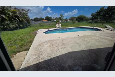 2209 SE East Dunbrooke Circle, Port Saint Lucie, FL 34952 - Photo 17