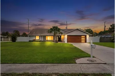 701 SE Dolphin Drive, Stuart, FL 34996 - Photo 1