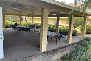 5168 NE 6th Ave, Oakland Park, FL 33334 - Photo 13