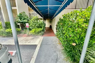 3661 Via Poinciana, Greenacres, FL 33467 - Photo 3