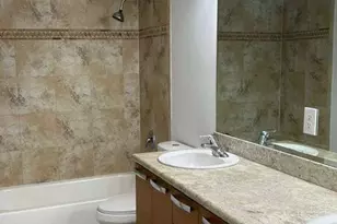 2212 Van Buren St, Hollywood, FL 33020 - Photo 9