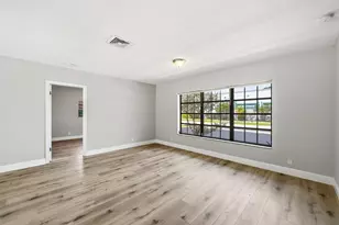 8 NE 9th Ave, Deerfield Beach, FL 33441 - Photo 13
