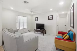 325 NW Dearman St, Port Saint Lucie, FL 34983 - Photo 5