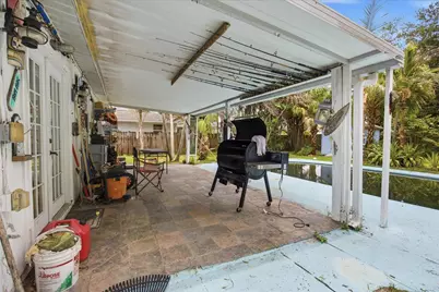 325 NW Dearman Street, Port Saint Lucie, FL 34983 - Photo 21