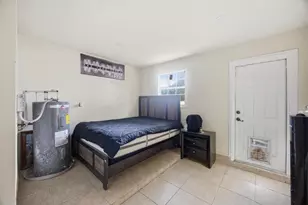 325 NW Dearman St, Port Saint Lucie, FL 34983 - Photo 19