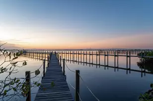 114 N Sewalls Point Rd, Sewalls Point, FL 34996 - Photo 7