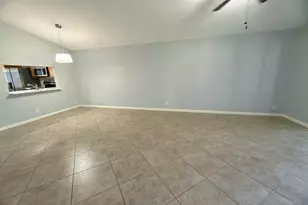 4075 N Palm Forest Dr Dr N, Delray Beach, FL 33445 - Photo 5