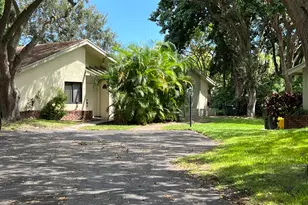 4075 N Palm Forest Dr Dr N, Delray Beach, FL 33445 - Photo 21