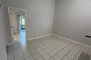 8576 NW 32nd St, Coral Springs, FL 33065 - Photo 5