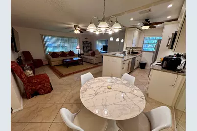 1252 Club Drive W #D, Delray Beach, FL 33445 - Photo 7