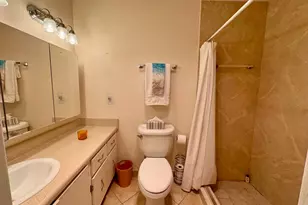 1252 Club Dr W, Delray Beach, FL 33445 - Photo 11