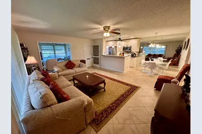 1252 Club Drive W #D, Delray Beach, FL 33445 - Photo 5