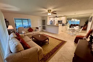 1252 Club Dr W, Delray Beach, FL 33445 - Photo 5