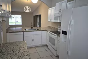 5510 S Lakewood Cir Circle S, Margate, FL 33063 - Photo 15