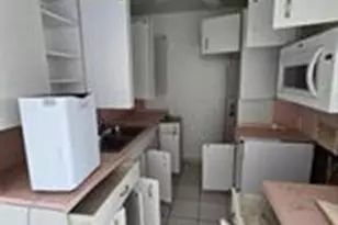 4058 E Harwood E, Deerfield Beach, FL 33442 - Photo 5