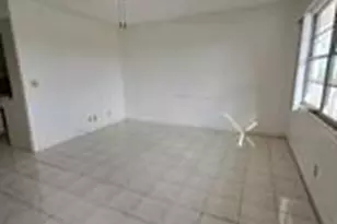 4058 E Harwood E, Deerfield Beach, FL 33442 - Photo 3