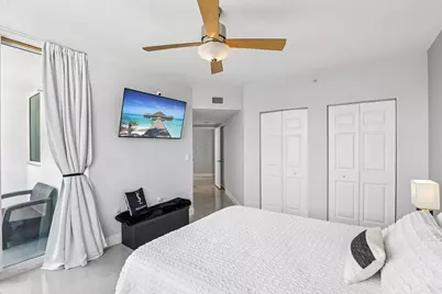 1755 E Hallandale Beach Boulevard #1207 E, Hallandale Beach, FL 33009 - Photo 19