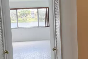 879 NE 195th St, Miami, FL 33179 - Photo 25