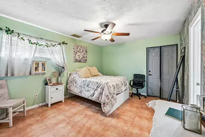 2457 SW Mercer Street, Port Saint Lucie, FL 34984 - Photo 27
