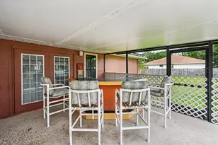 2457 SW Mercer St, Port Saint Lucie, FL 34984 - Photo 37